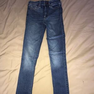 Abercrombie & Fitch Jeans.